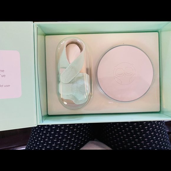 SOLD Owlet Smart Sock 2 - Picture 2 of 8